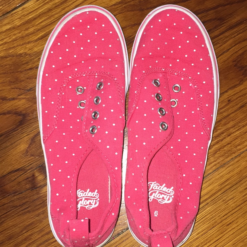 Women’s Shoes - Size 6